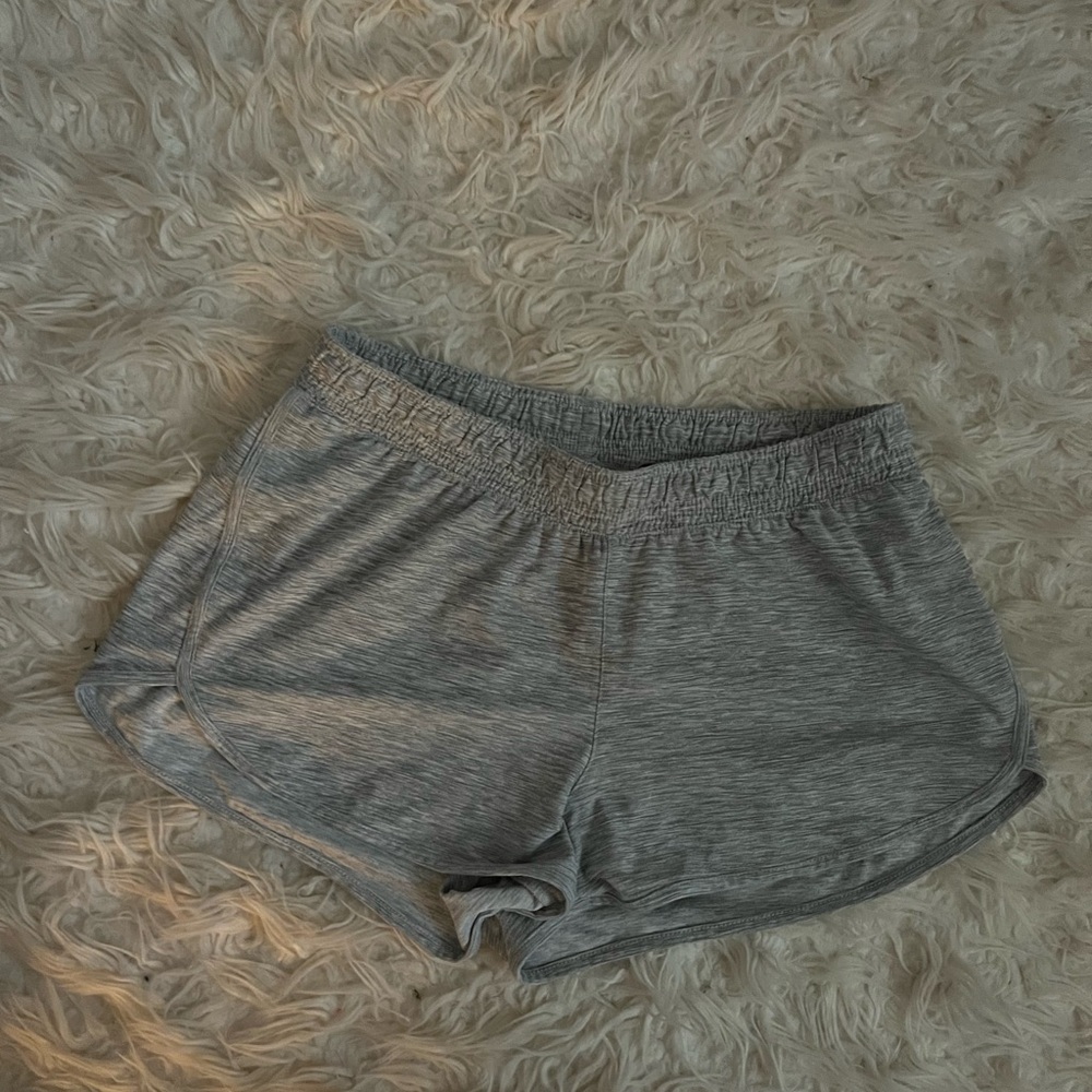 old navy active: breathe on shorts
